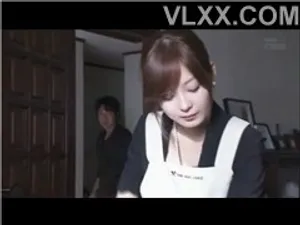 Chồng đi làm ăn, vợ yêu ở nhà bị người yêu của chị gái cưỡng hiếp