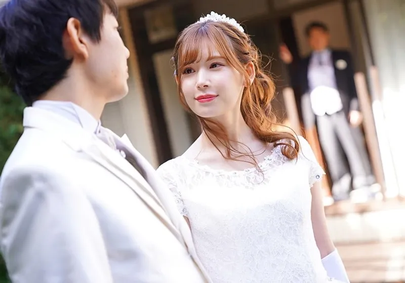 Bố gã chồng chịch con dâu ngay sau lễ cưới của con trai